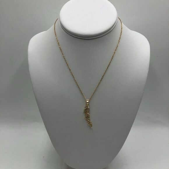 18K Gold Plated Women's Leaf Cubic Zirconia Pendant Necklace Waterproof - Picture 3 of 11